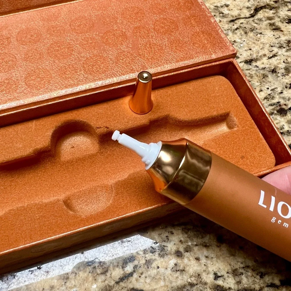 Lionesse Amber New Age Syringe Gem Skin Care Anti-Wrinkle Treatment 12g 0.42oz